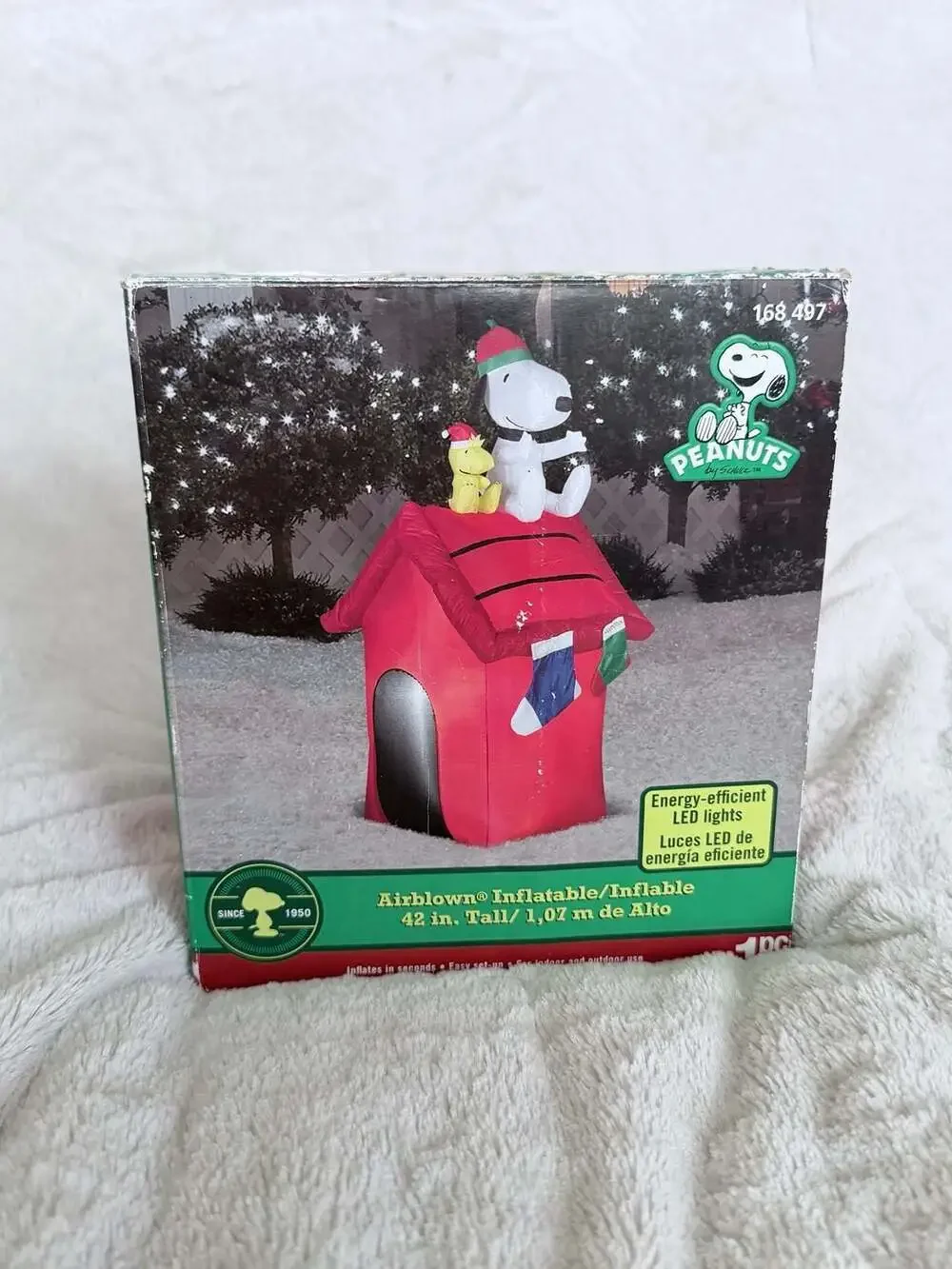 Gemmy Peanuts Snoopy and Woodstock on Doghouse 42-inch Airblown Inflatable